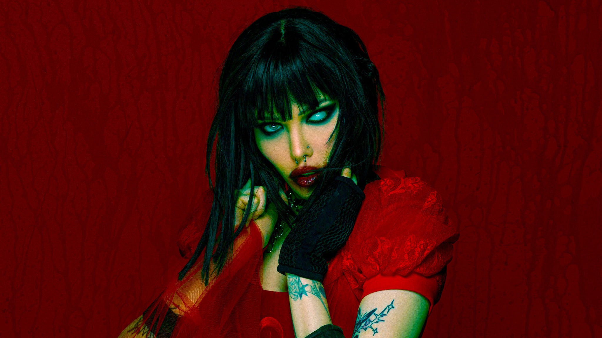 Alice Glass Wallpapers