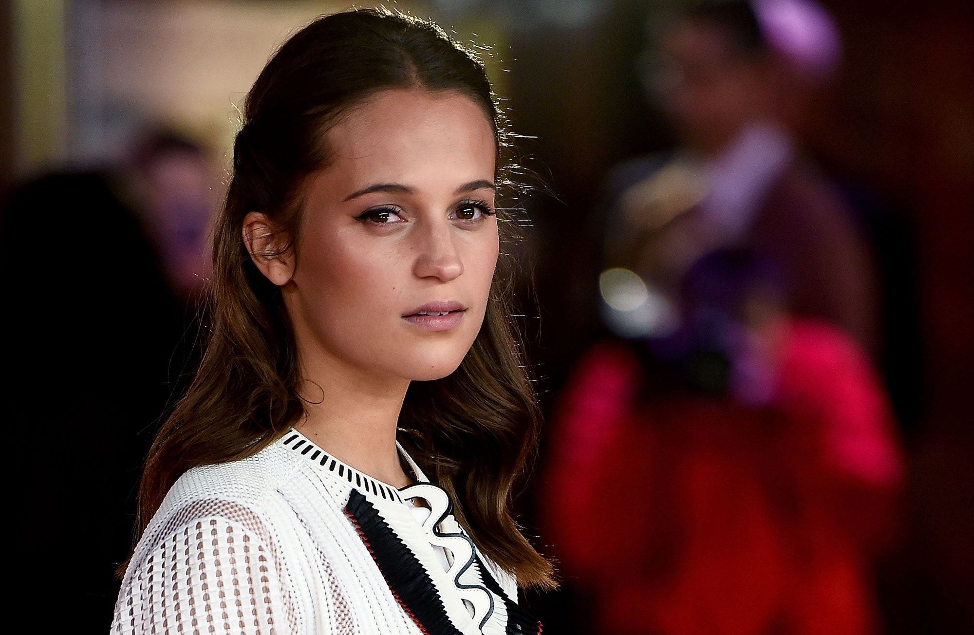 Alicia Vikander Depth Of Field Wallpapers