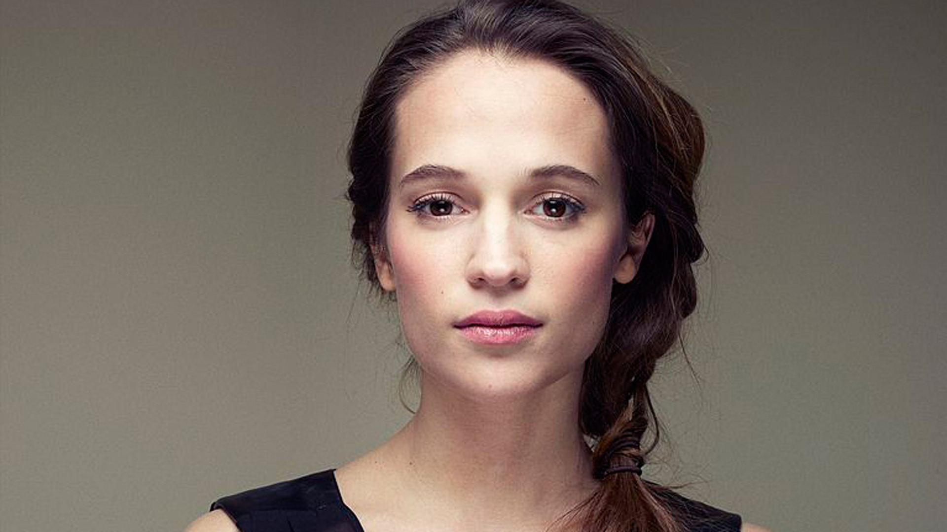 Alicia Vikander Depth Of Field Wallpapers