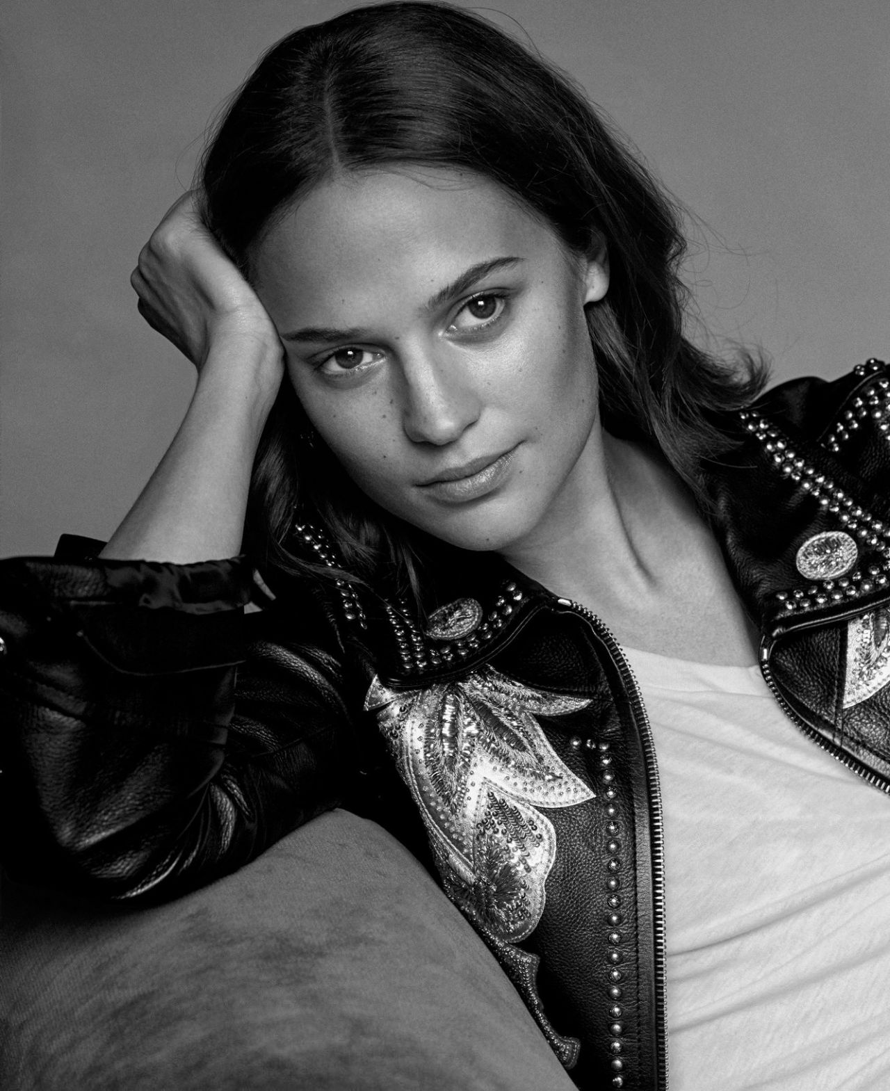 Alicia Vikander For US Marie Claire 2018 Wallpapers