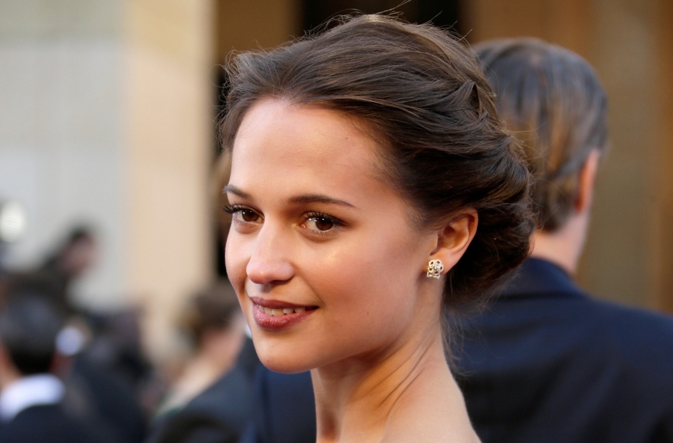 Alicia Vikander Hot Photoshoot Wallpapers