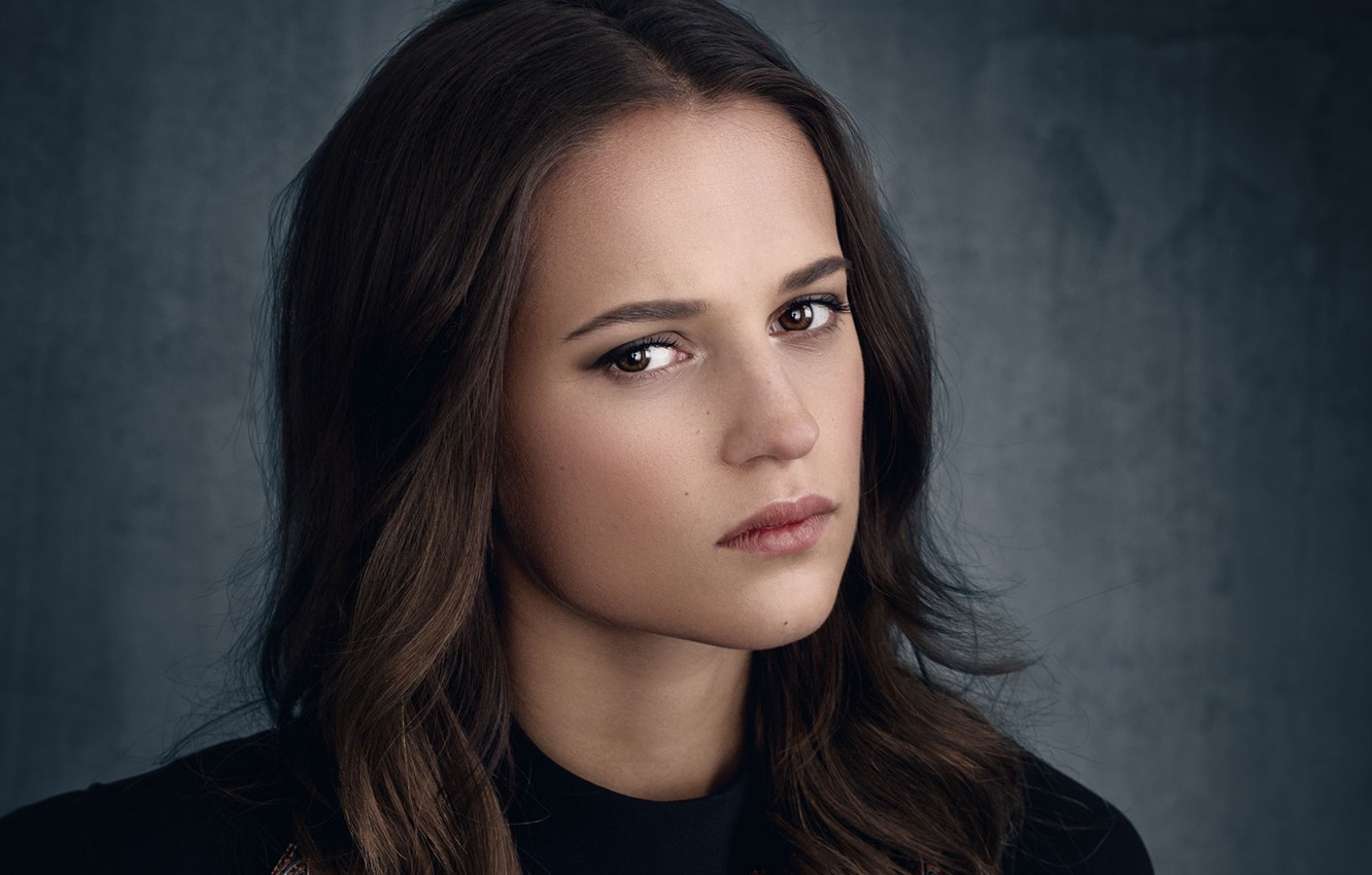 Alicia Vikander Wallpapers