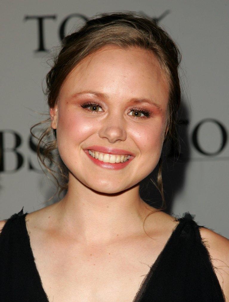 Alison Pill Wallpapers