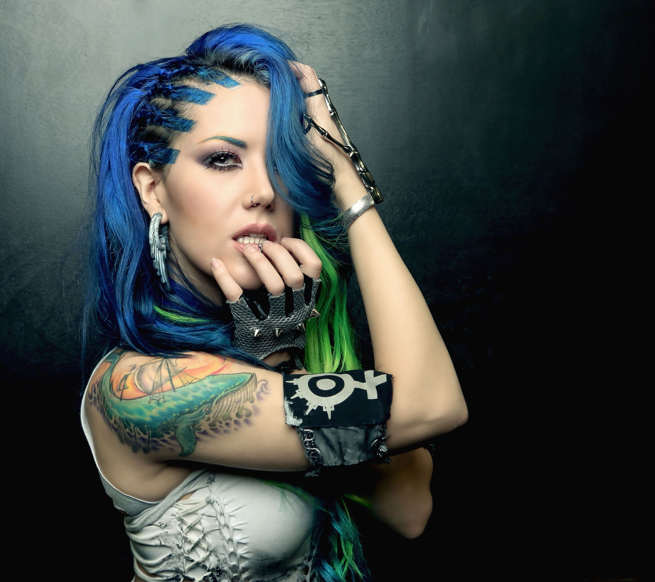 Alissa White-Gluz Wallpapers