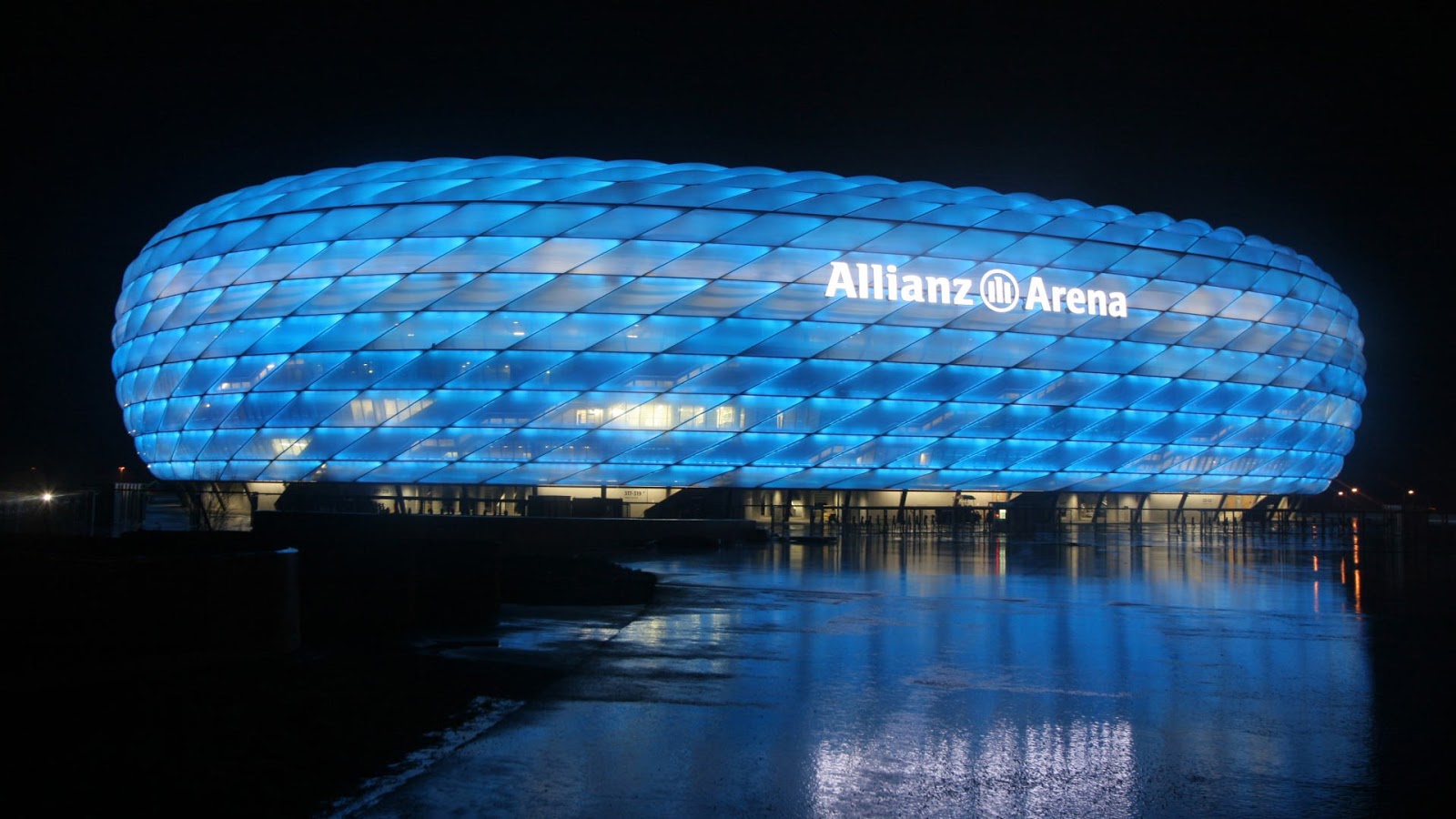 Allianz Arena Wallpapers