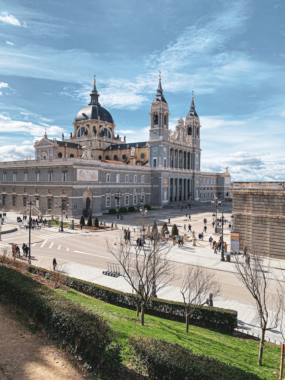 Almudena Cathedral Wallpapers