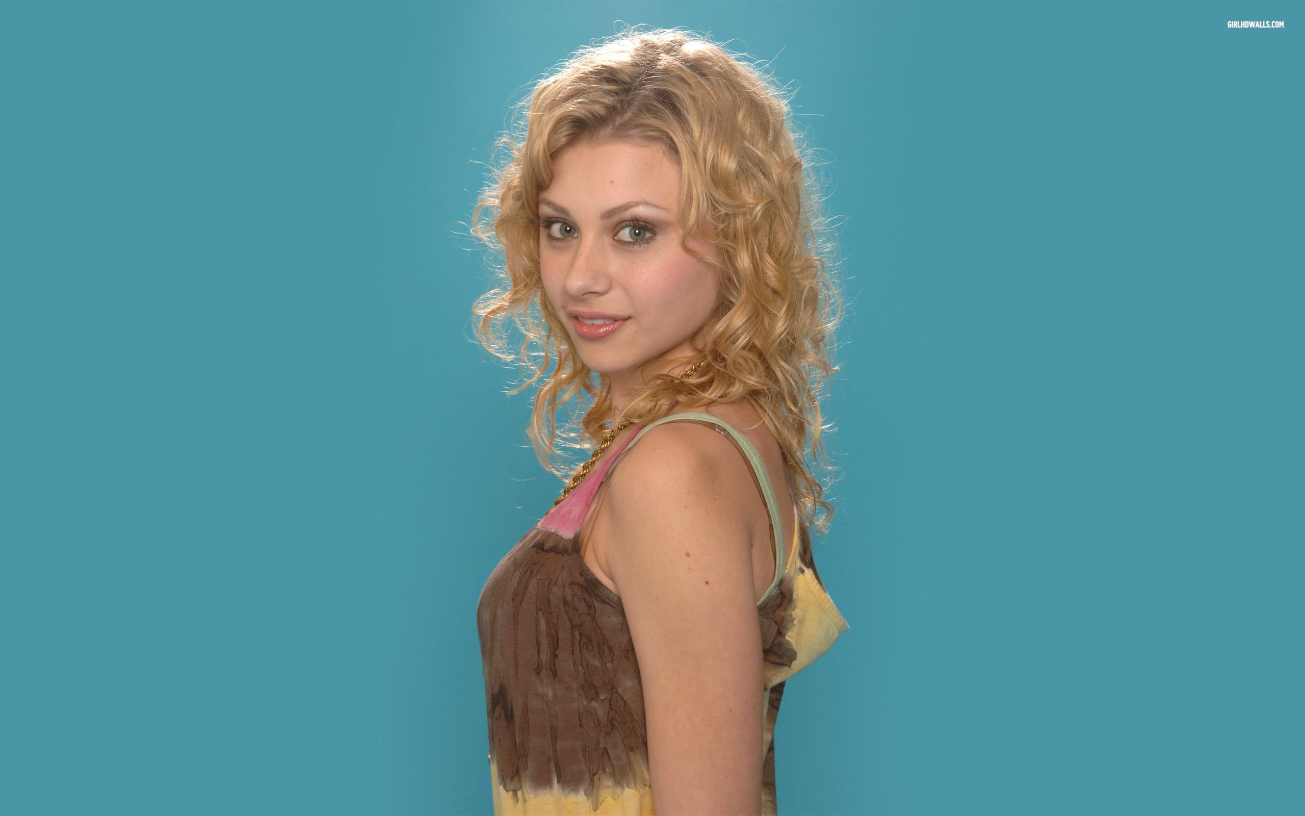 Aly Michalka Wallpapers