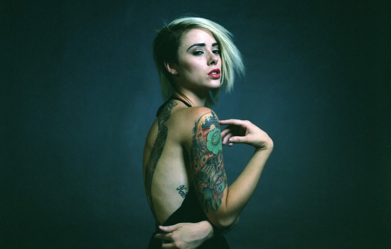 Alysha Nett Wallpapers