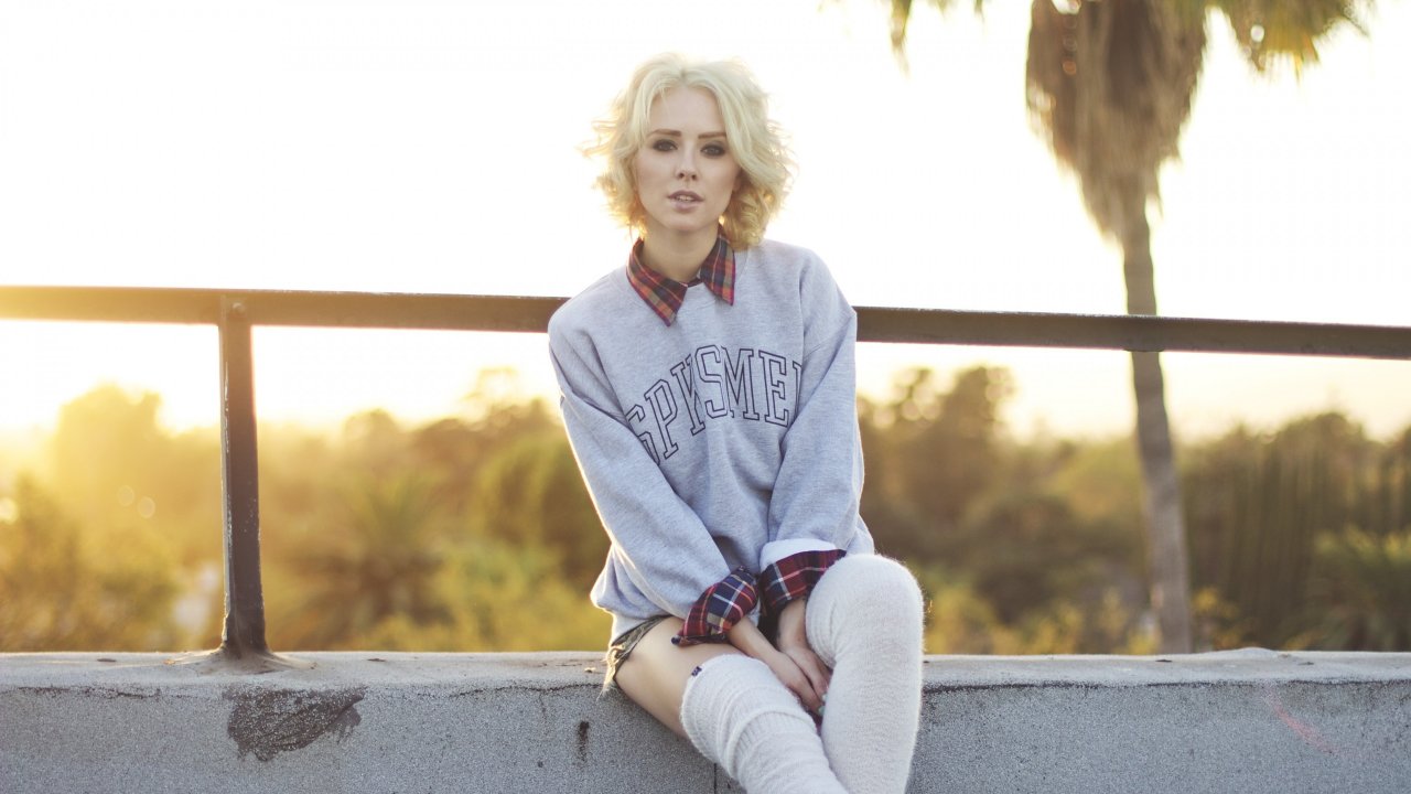 Alysha Nett Wallpapers