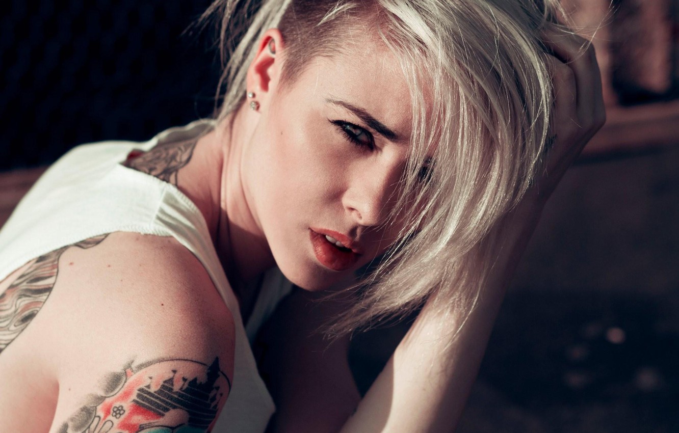 Alysha Nett Wallpapers