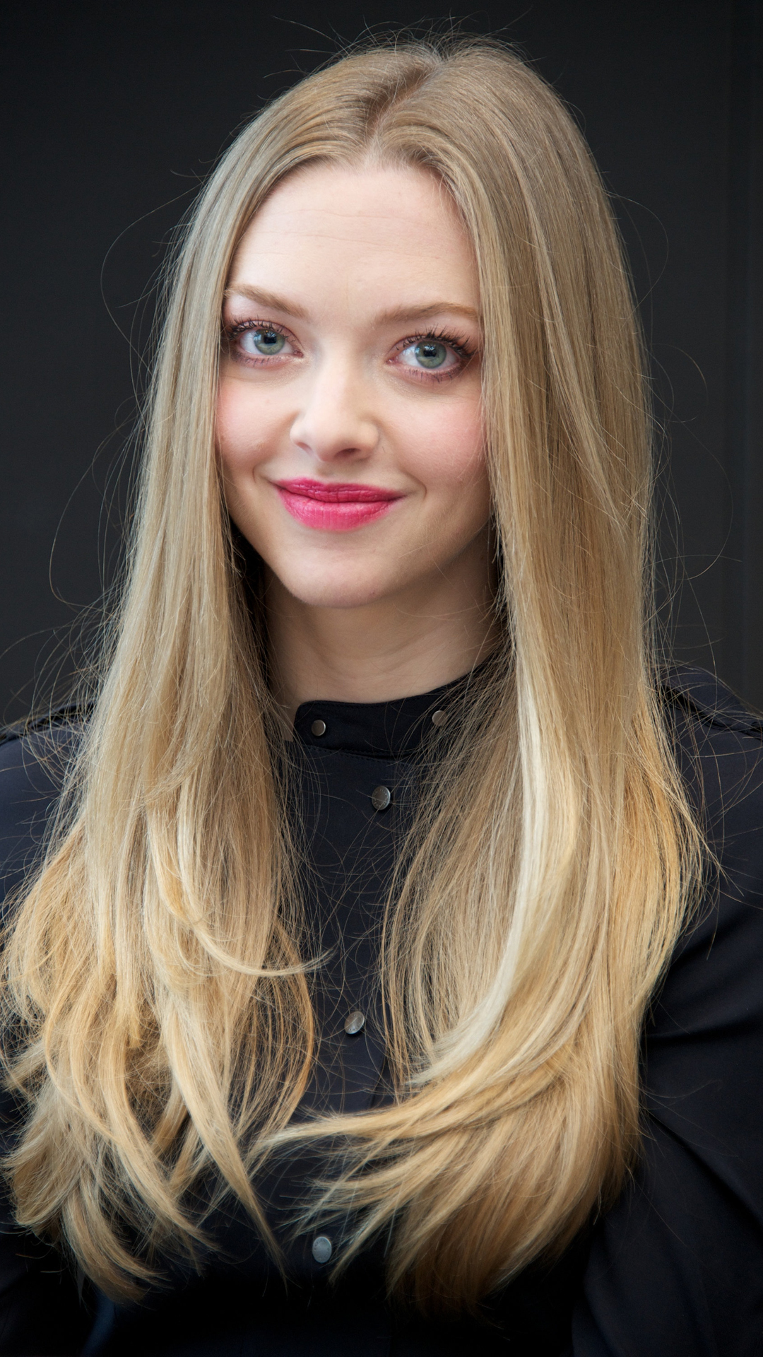 Amanda Seyfried 2020 Wallpapers