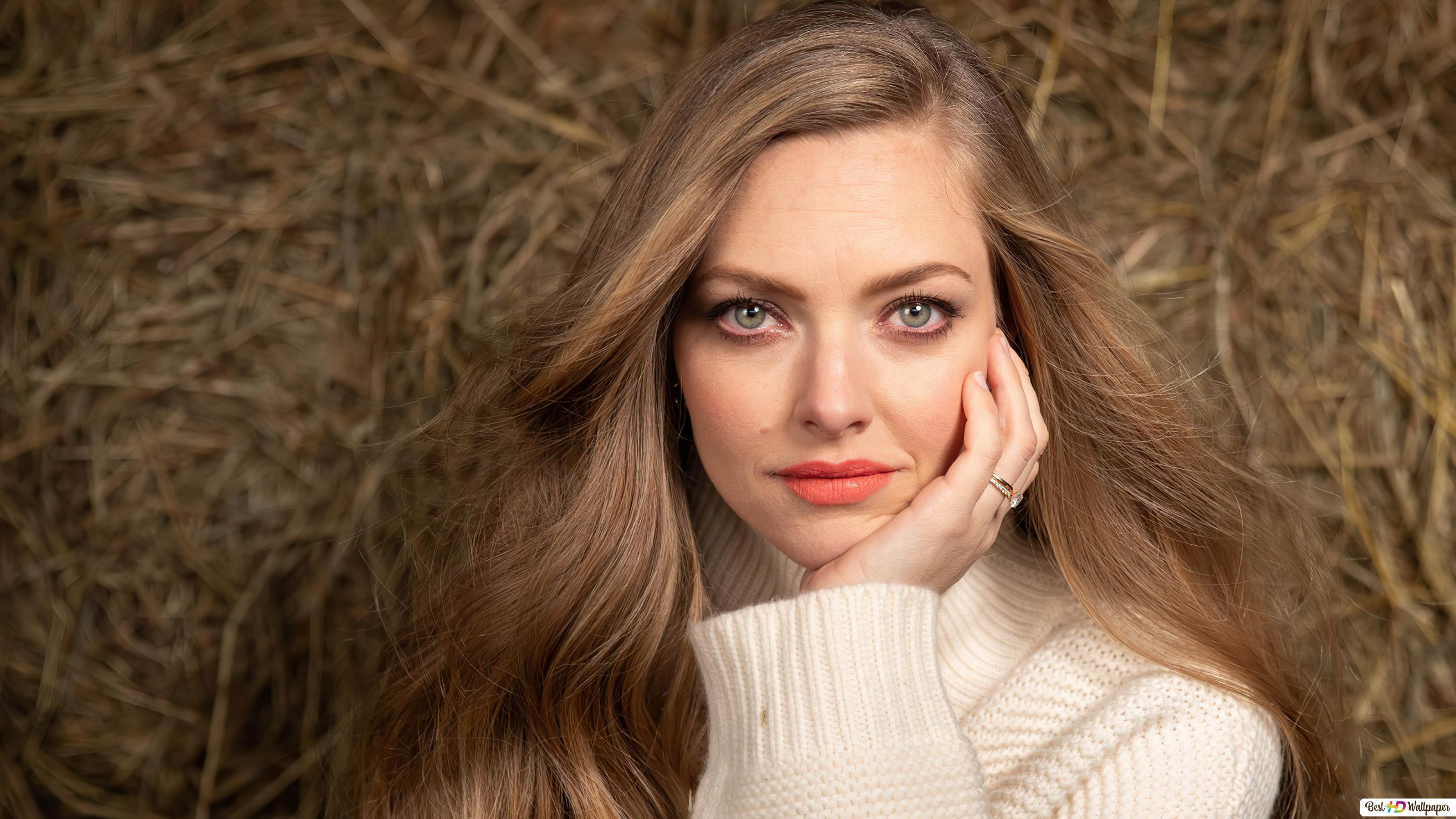 Amanda Seyfried Actress 2021 Wallpapers