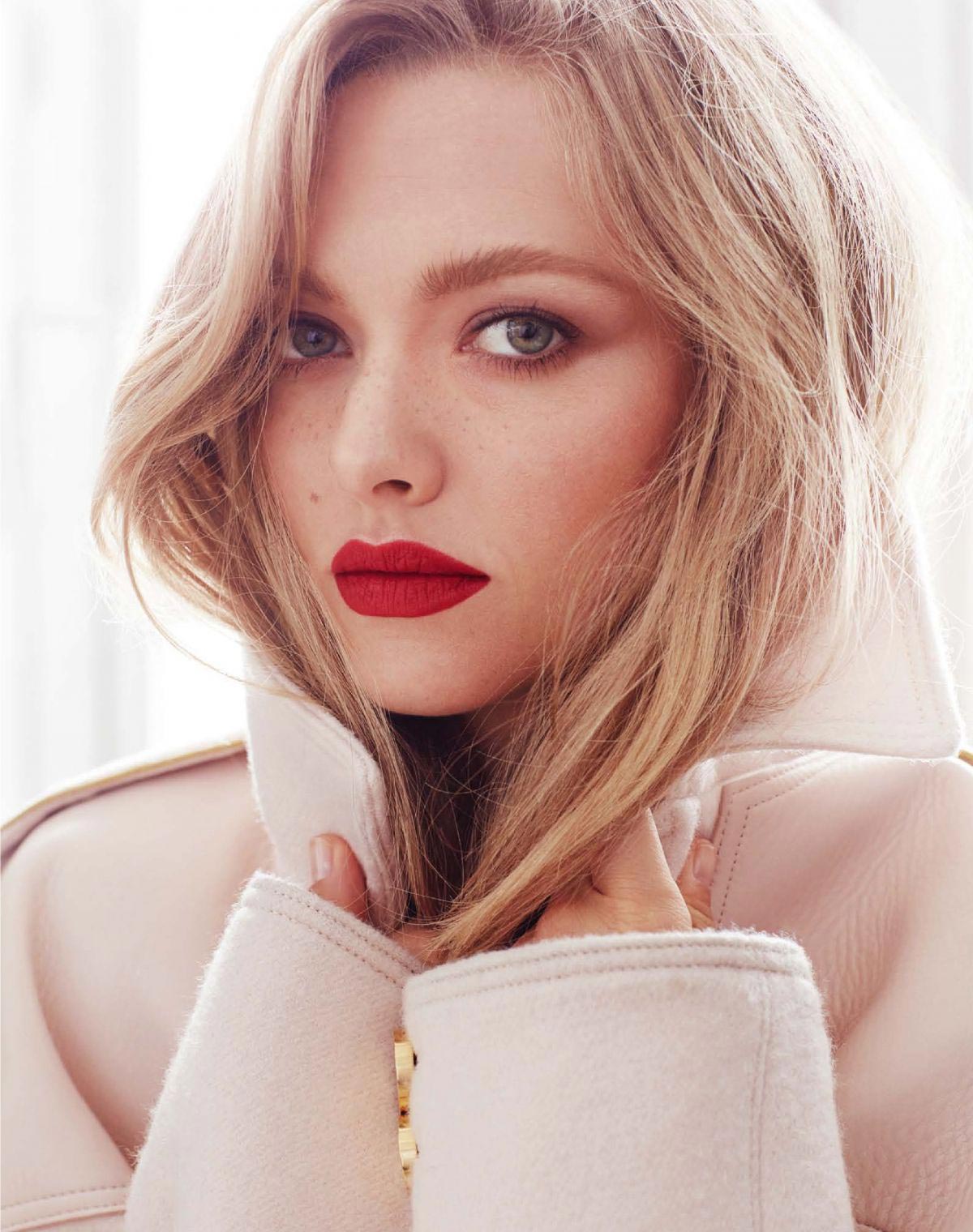 Amanda Seyfried Portrait 2018 Wallpapers