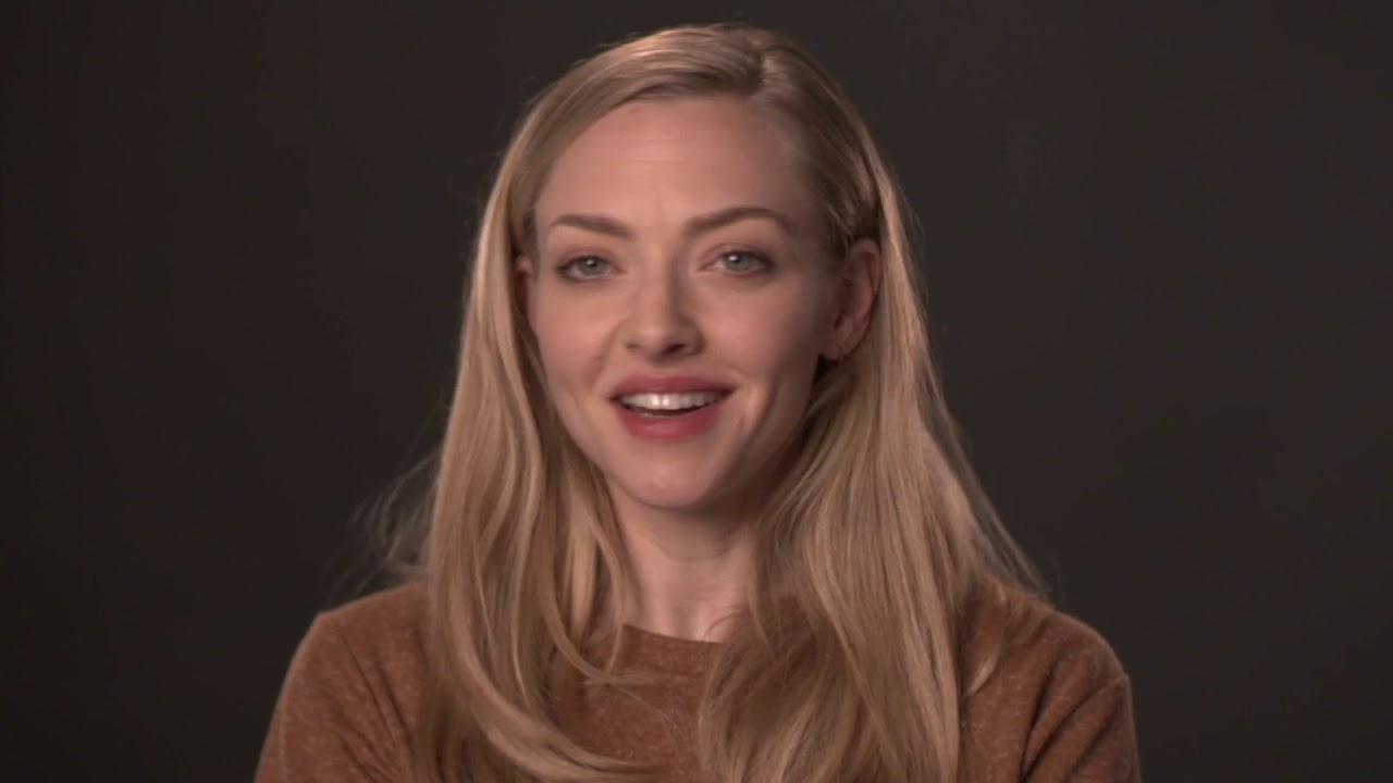 Amanda Seyfried You Should Have Left Wallpapers