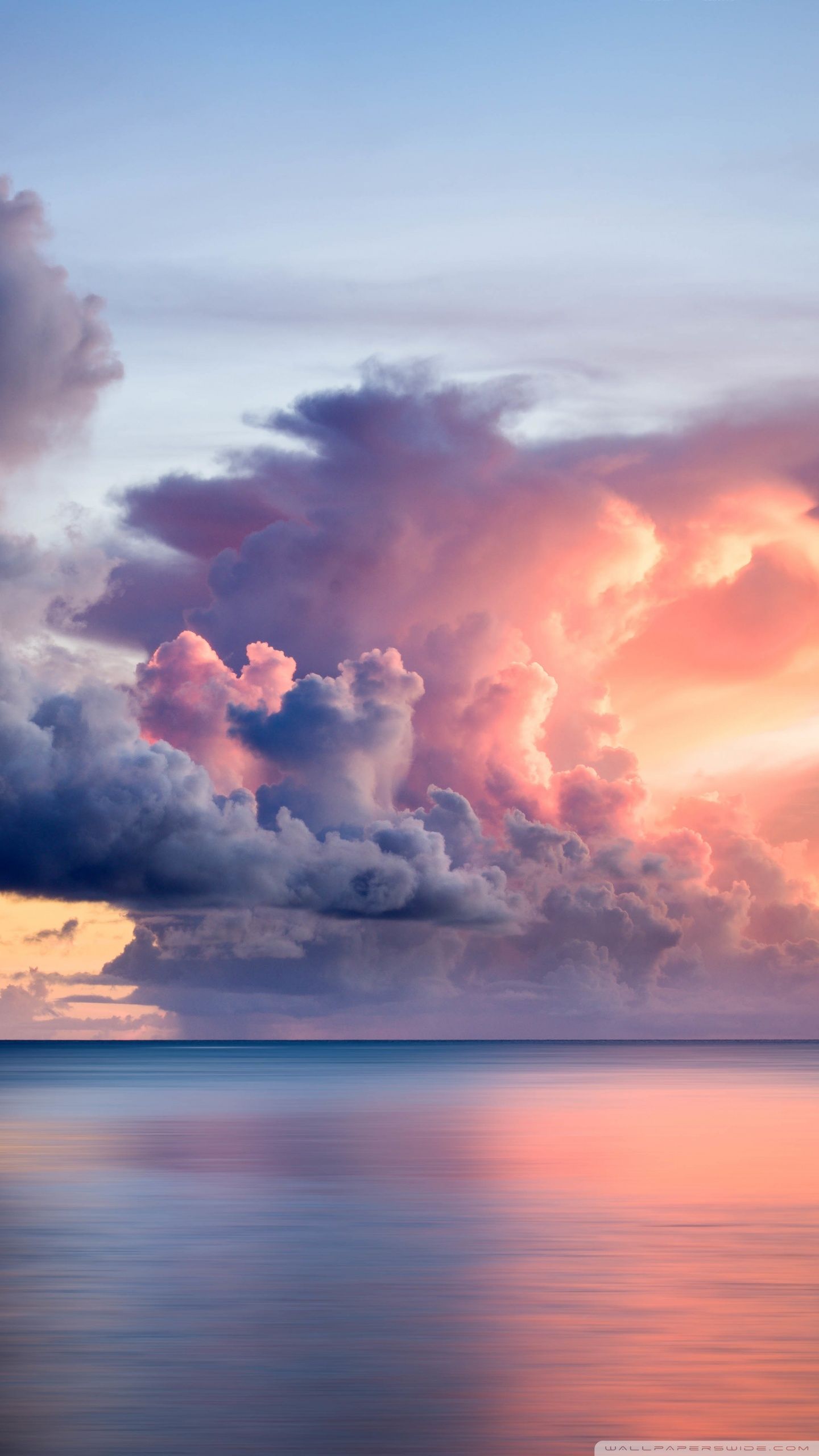 Amazing Cloudy Sunset Wallpapers