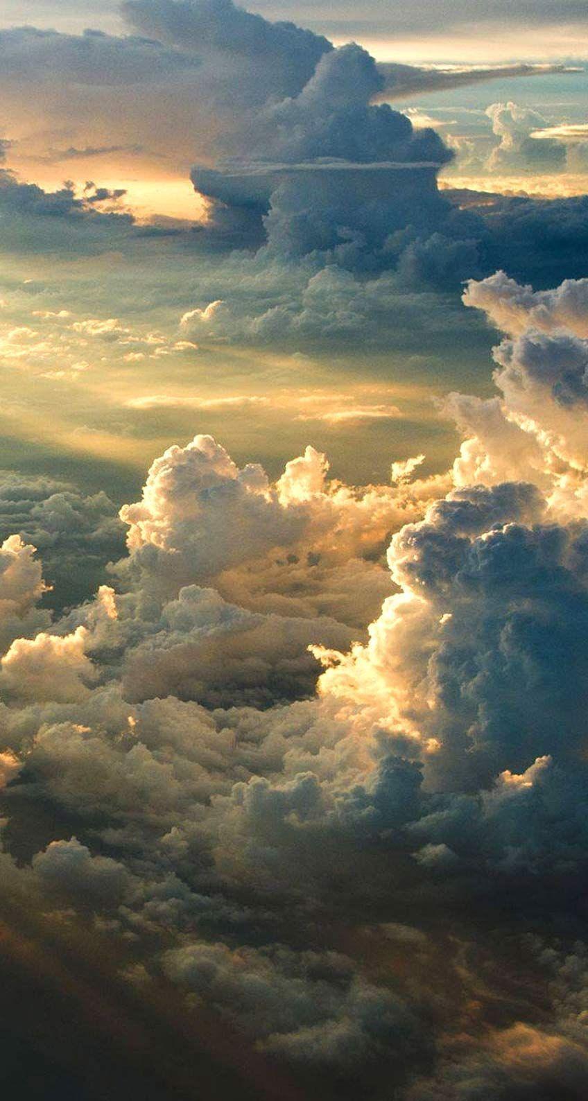 Amazing Cloudy Sunset Wallpapers
