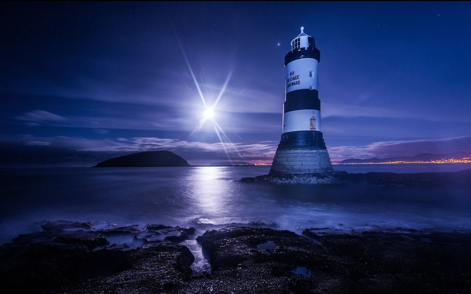 Amazing Lighthouse Art Wallpapers