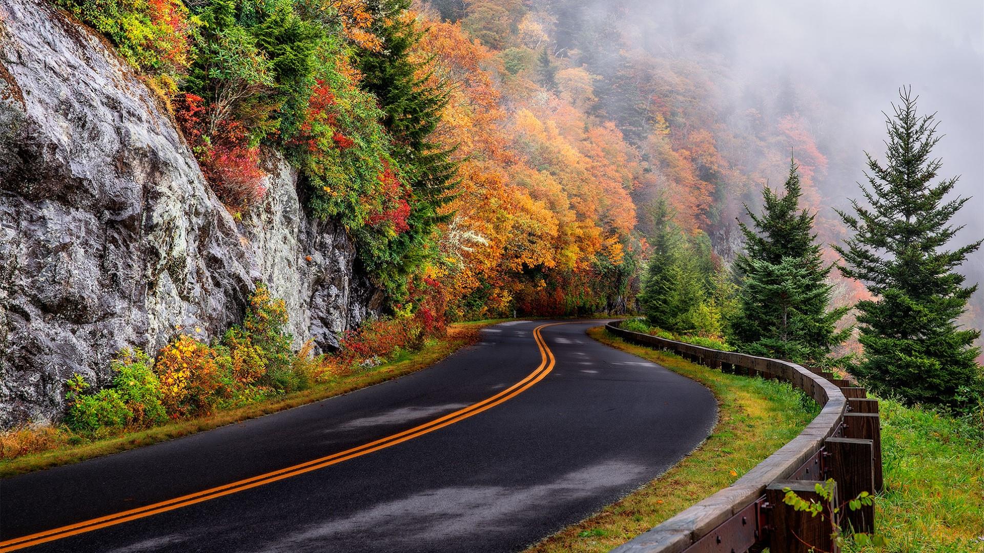 Amazing Mountain Road Wallpapers