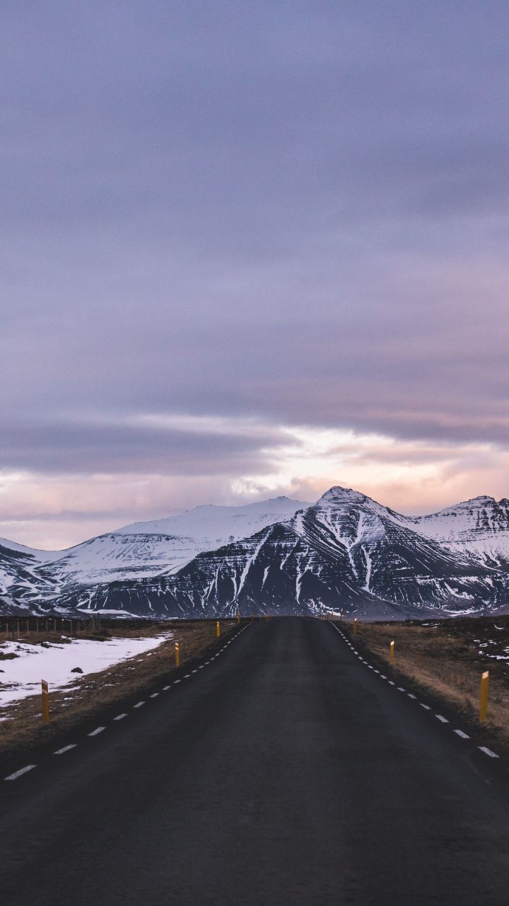 Amazing Mountains In Iceland Wallpapers