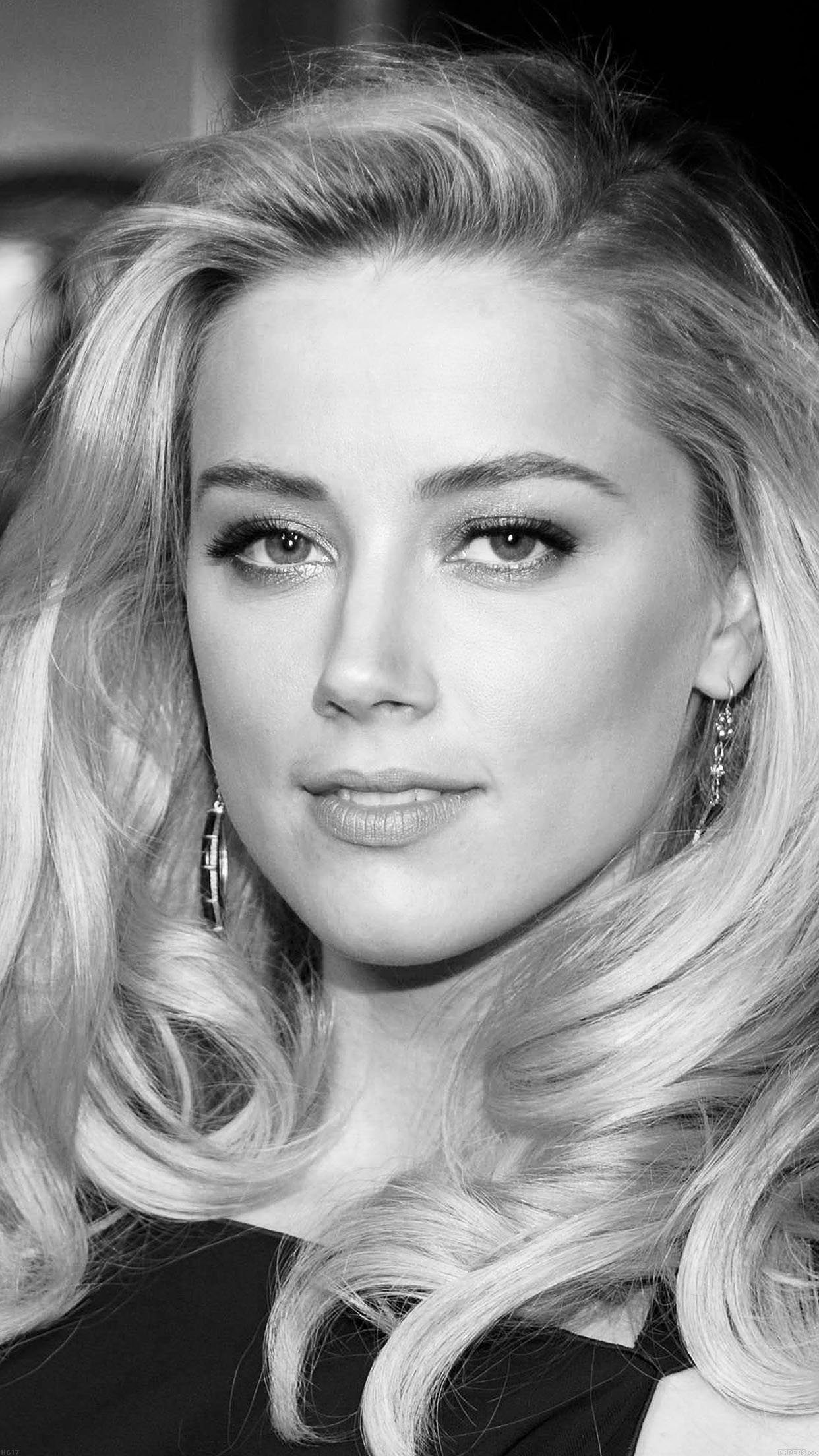 Amber Heard 2017 Wallpapers