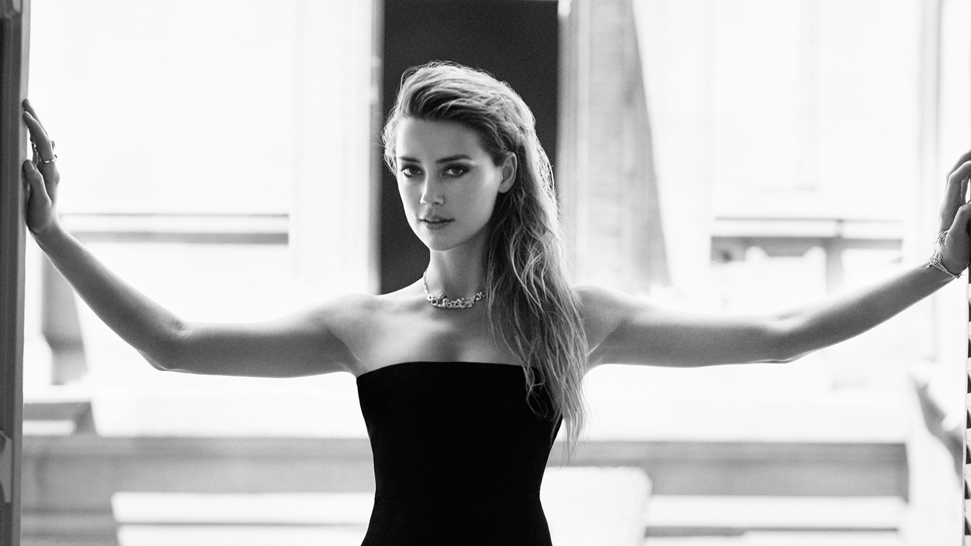 Amber Heard Stunning In Black Dress Wallpapers