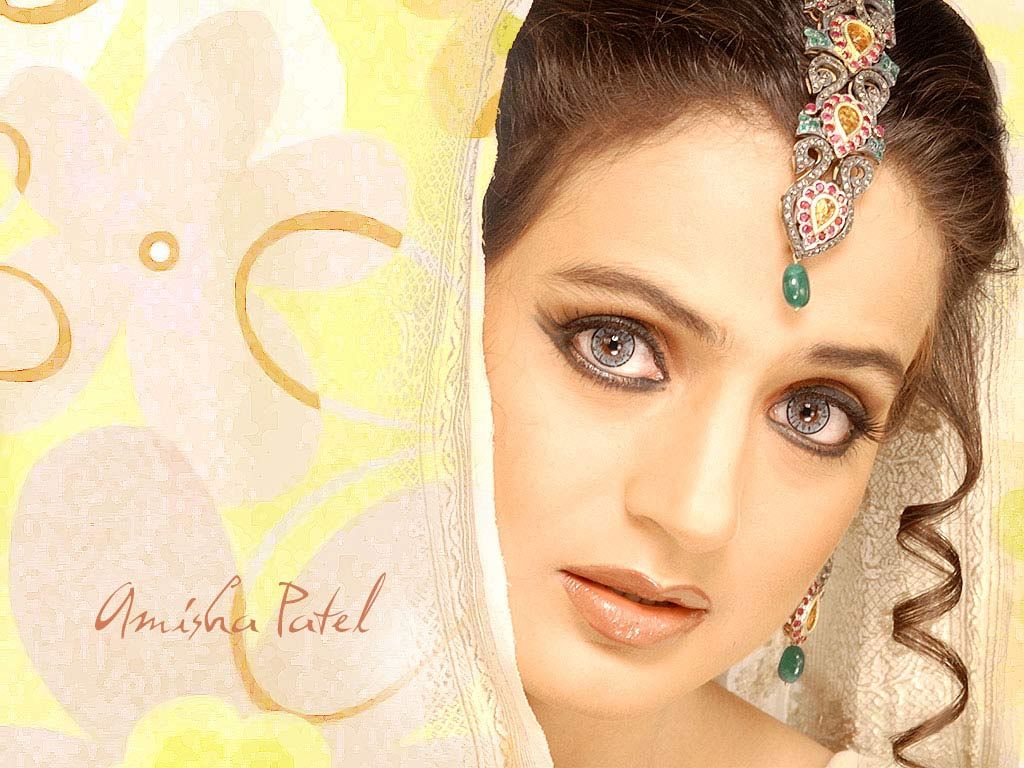 Ameesha Patel Wallpapers