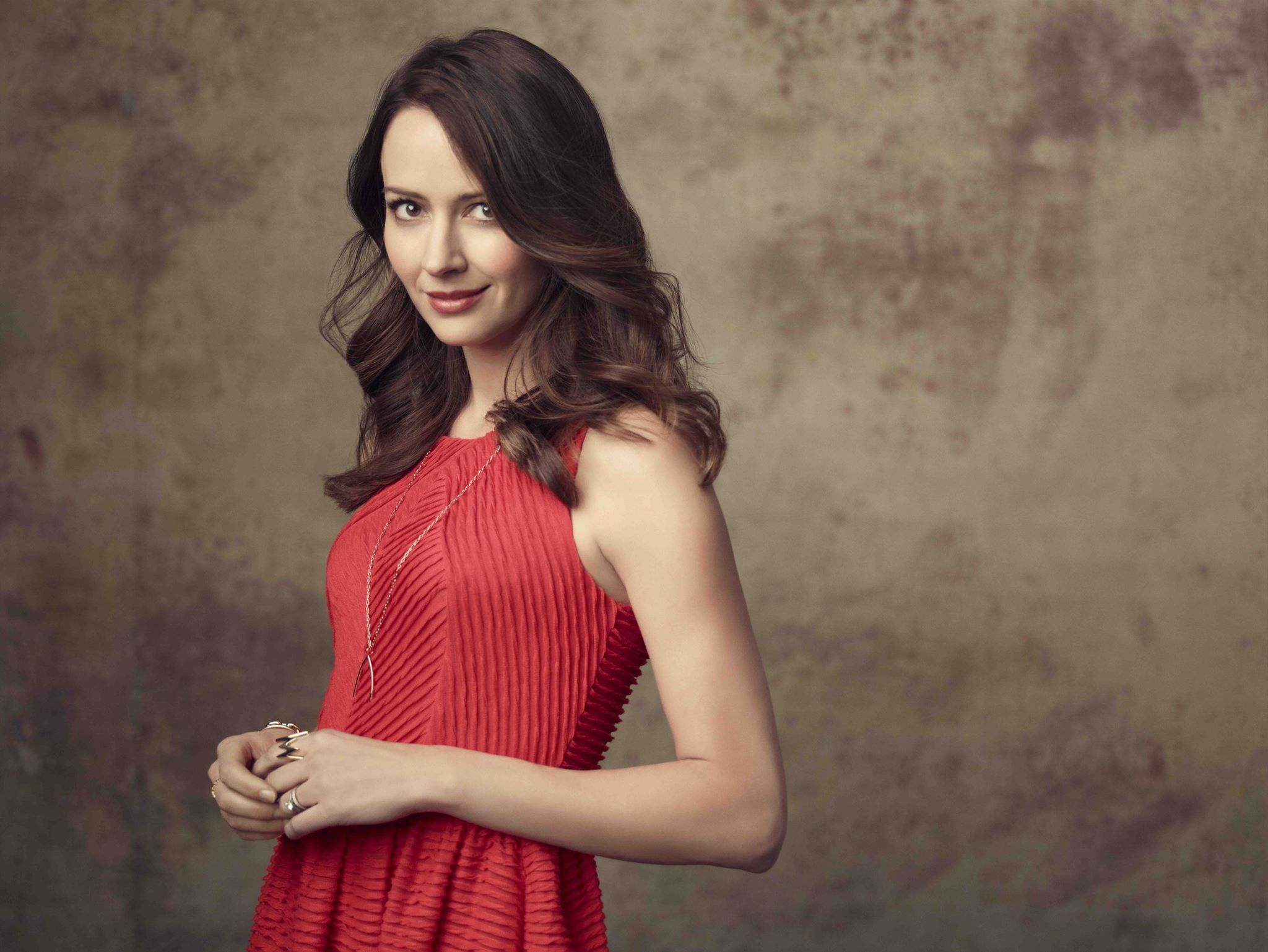 Amy Acker Wallpapers