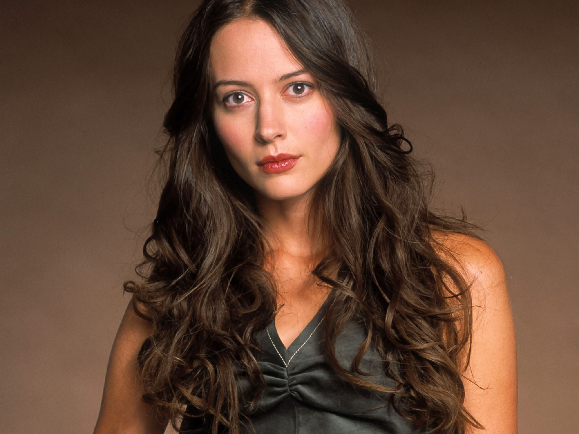 Amy Acker Wallpapers