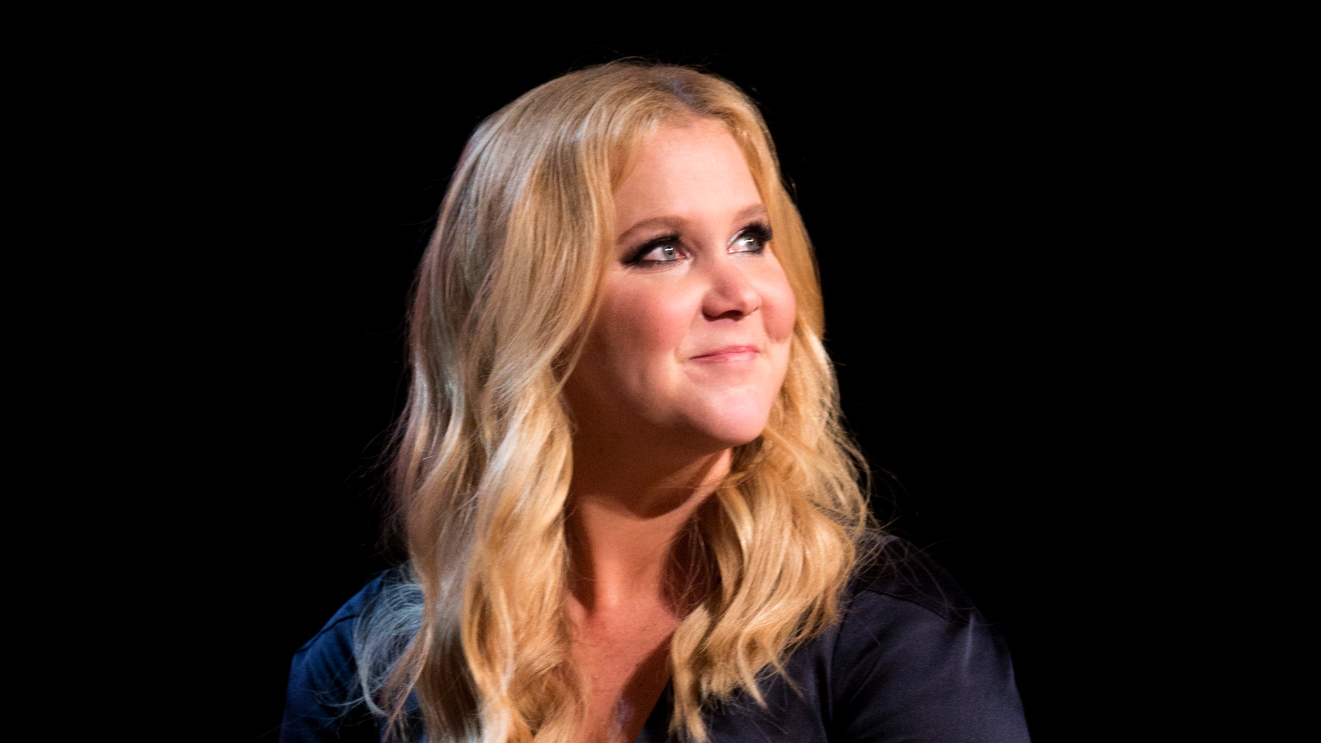 Amy Schumer Wallpapers