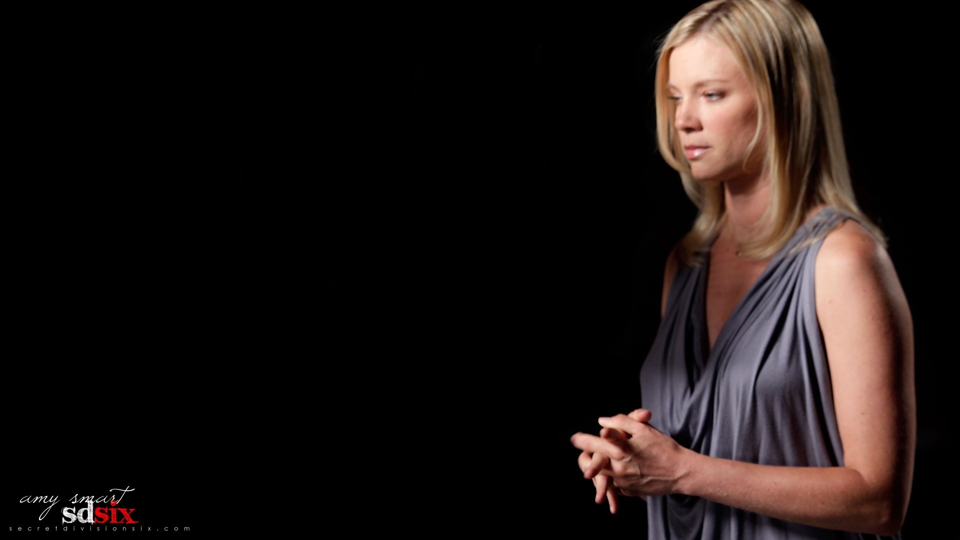 Amy Smart Wallpapers