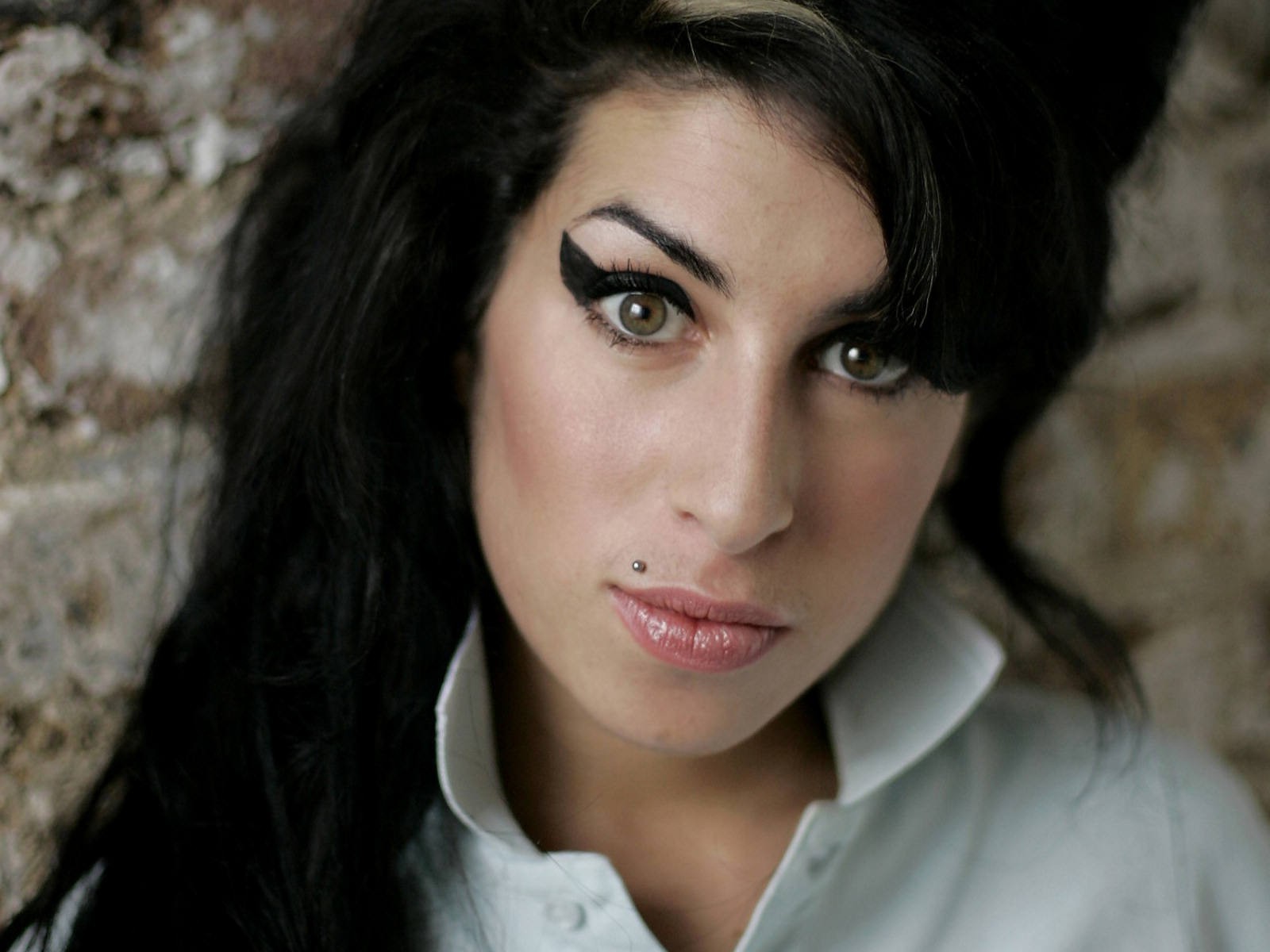 Amy Winehouse Wallpapers