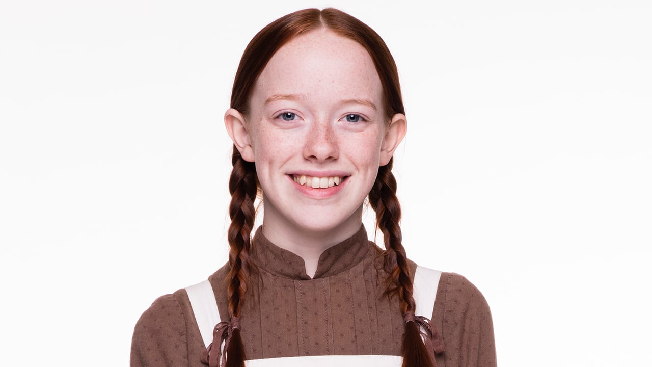 Amybeth McNulty Wallpapers