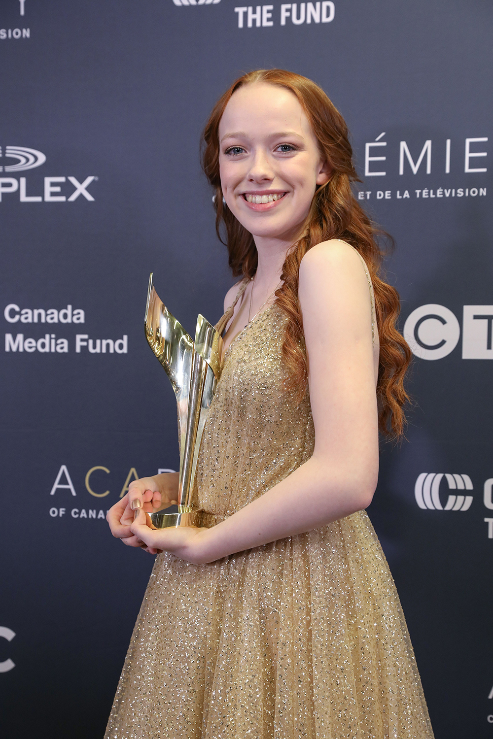 Amybeth McNulty Wallpapers