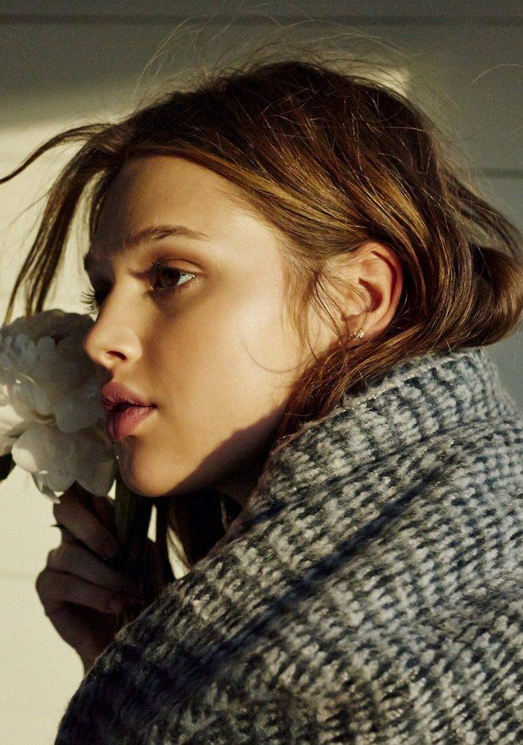 Anais Pouliot Wallpapers