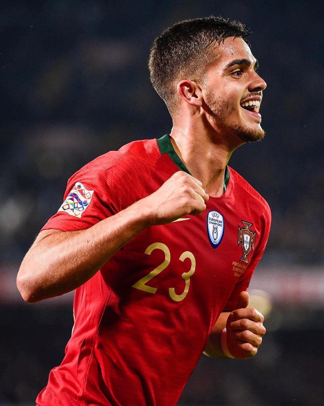 Andre Silva Wallpapers