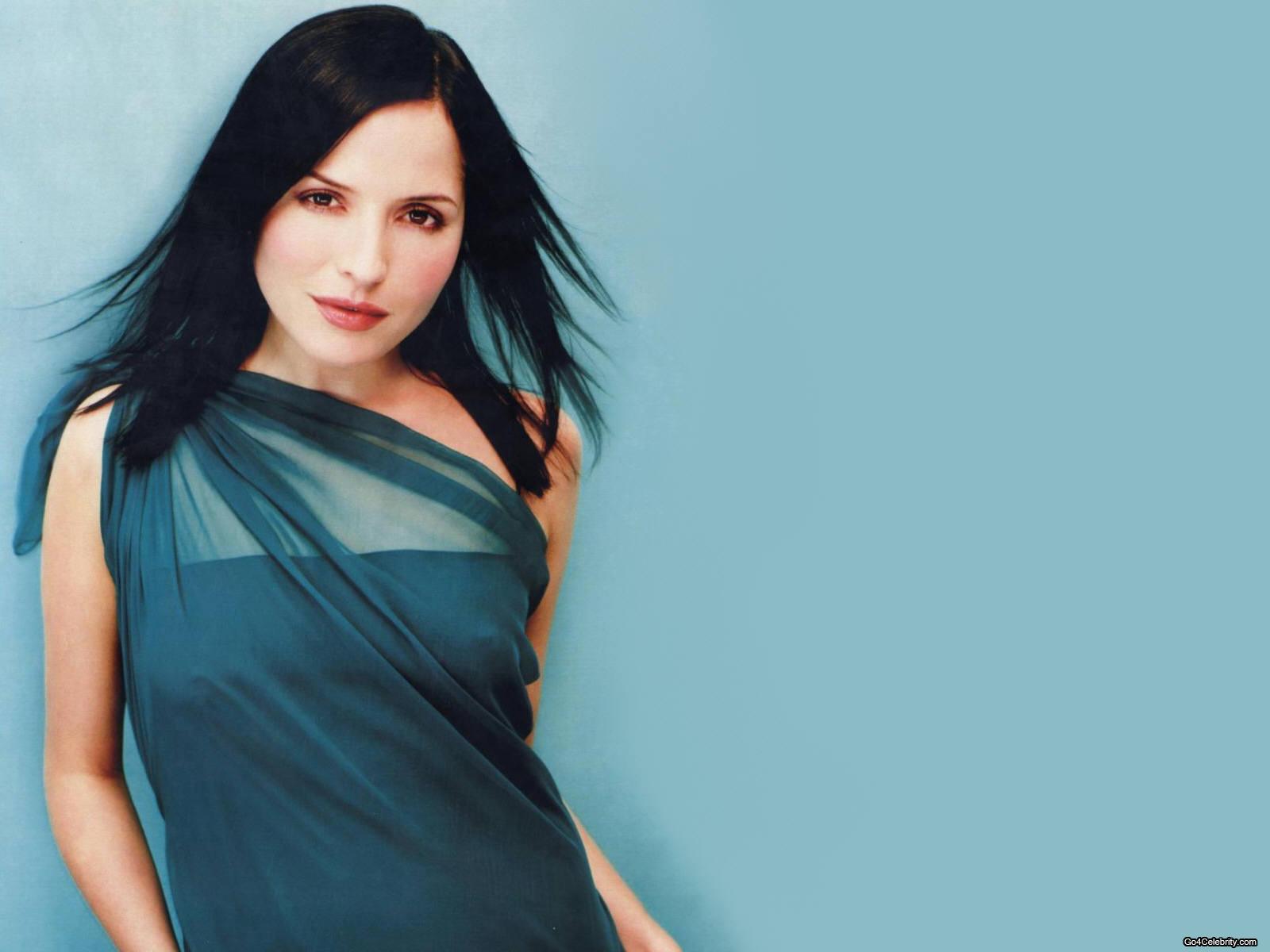 Andrea Corr Wallpapers