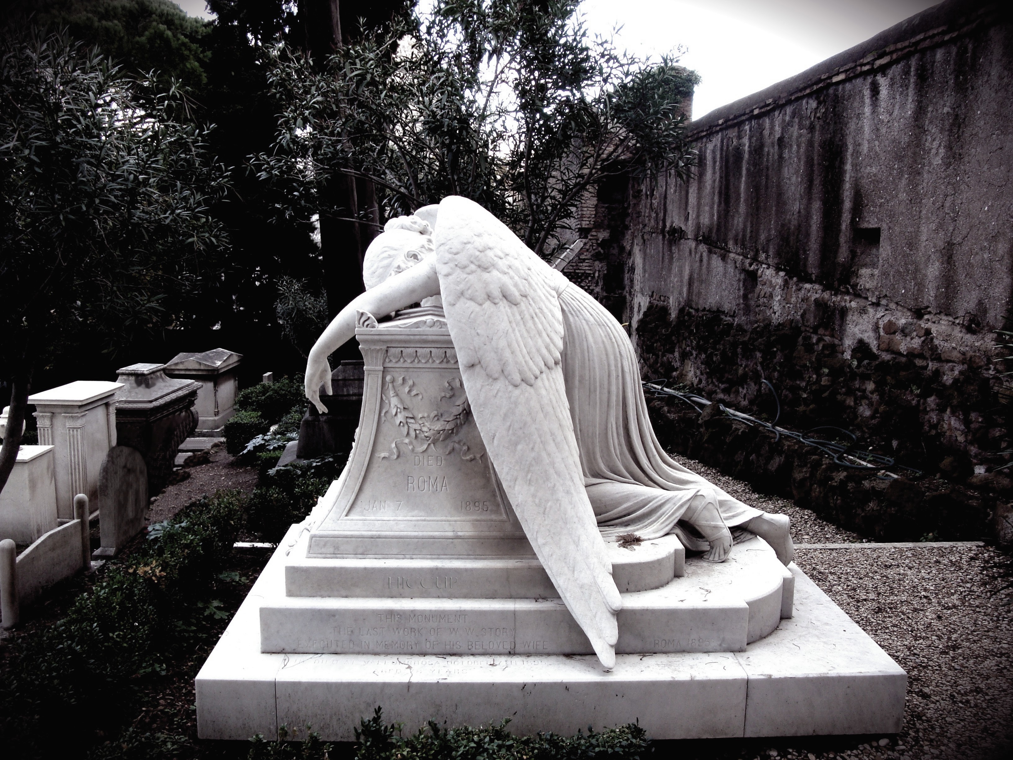 Angel Statues Wallpapers