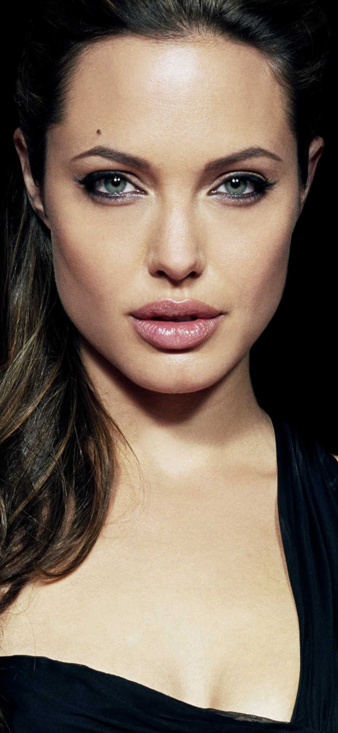 Angelina Jolie Wallpapers