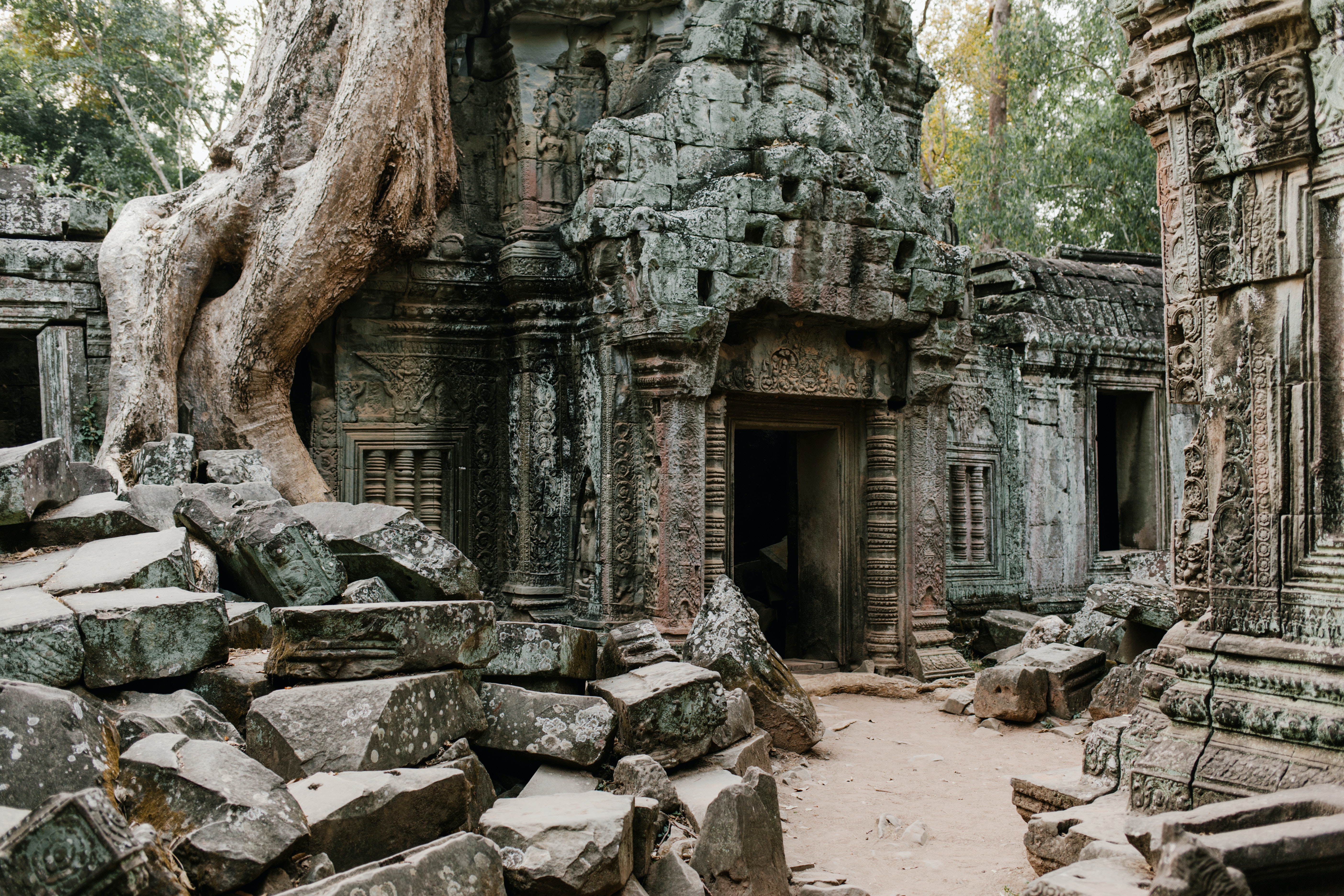 Angkor Thom Wallpapers