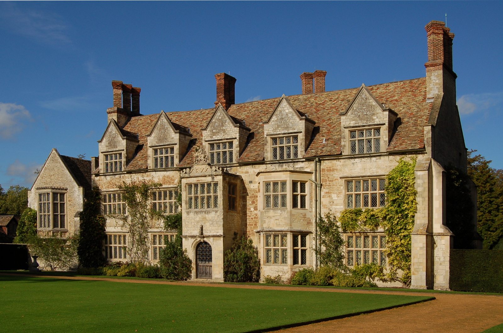 Anglesey Abbey Wallpapers