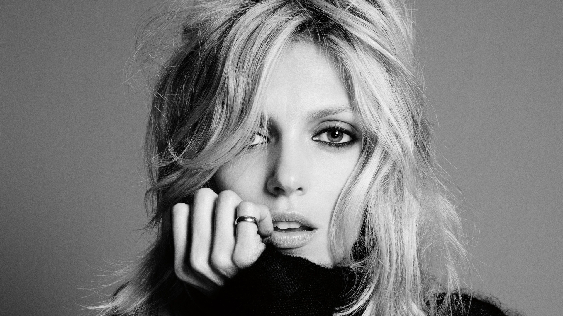 Anja Rubik Wallpapers