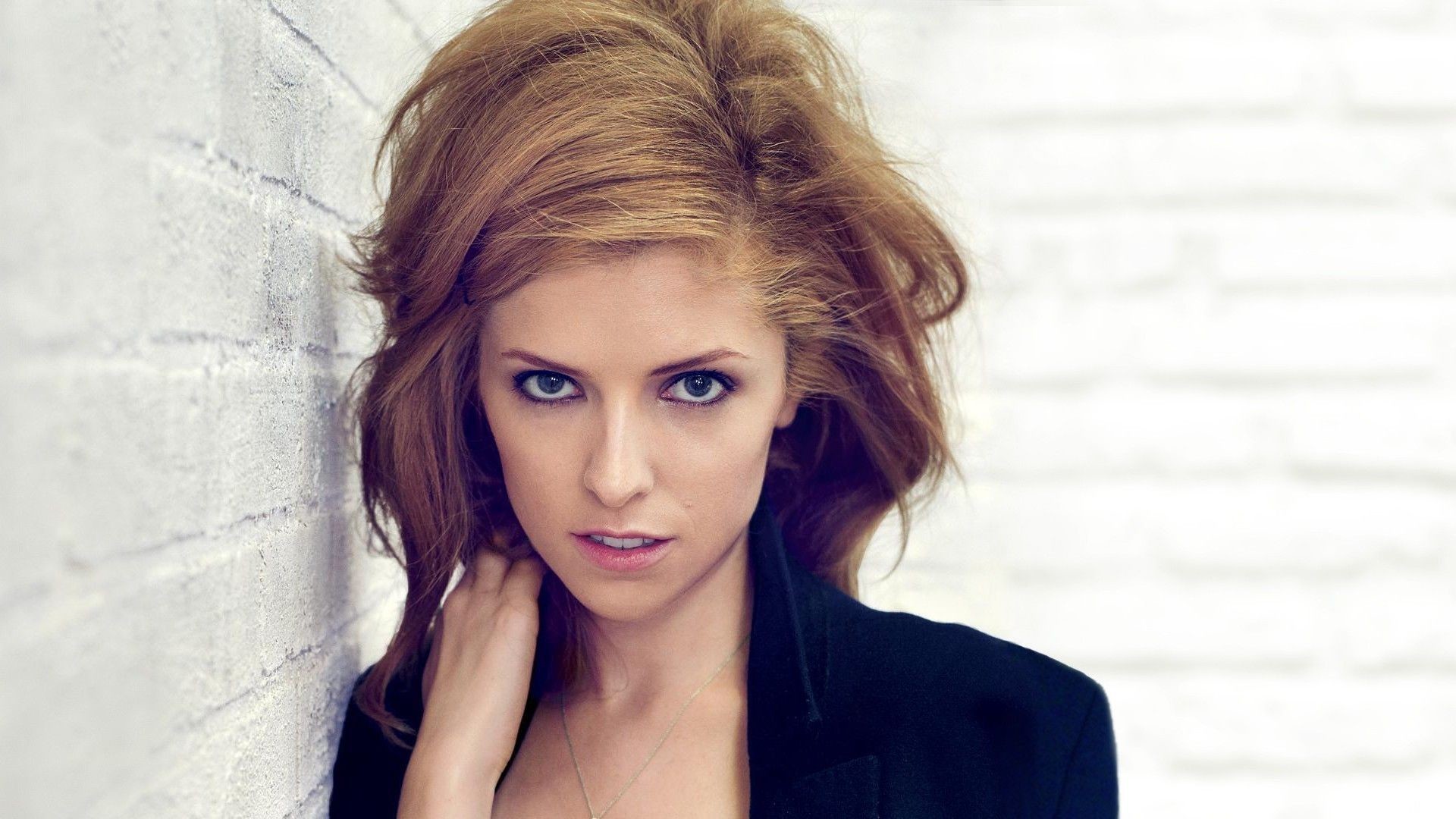 Anna Kendrick 2021 Wallpapers