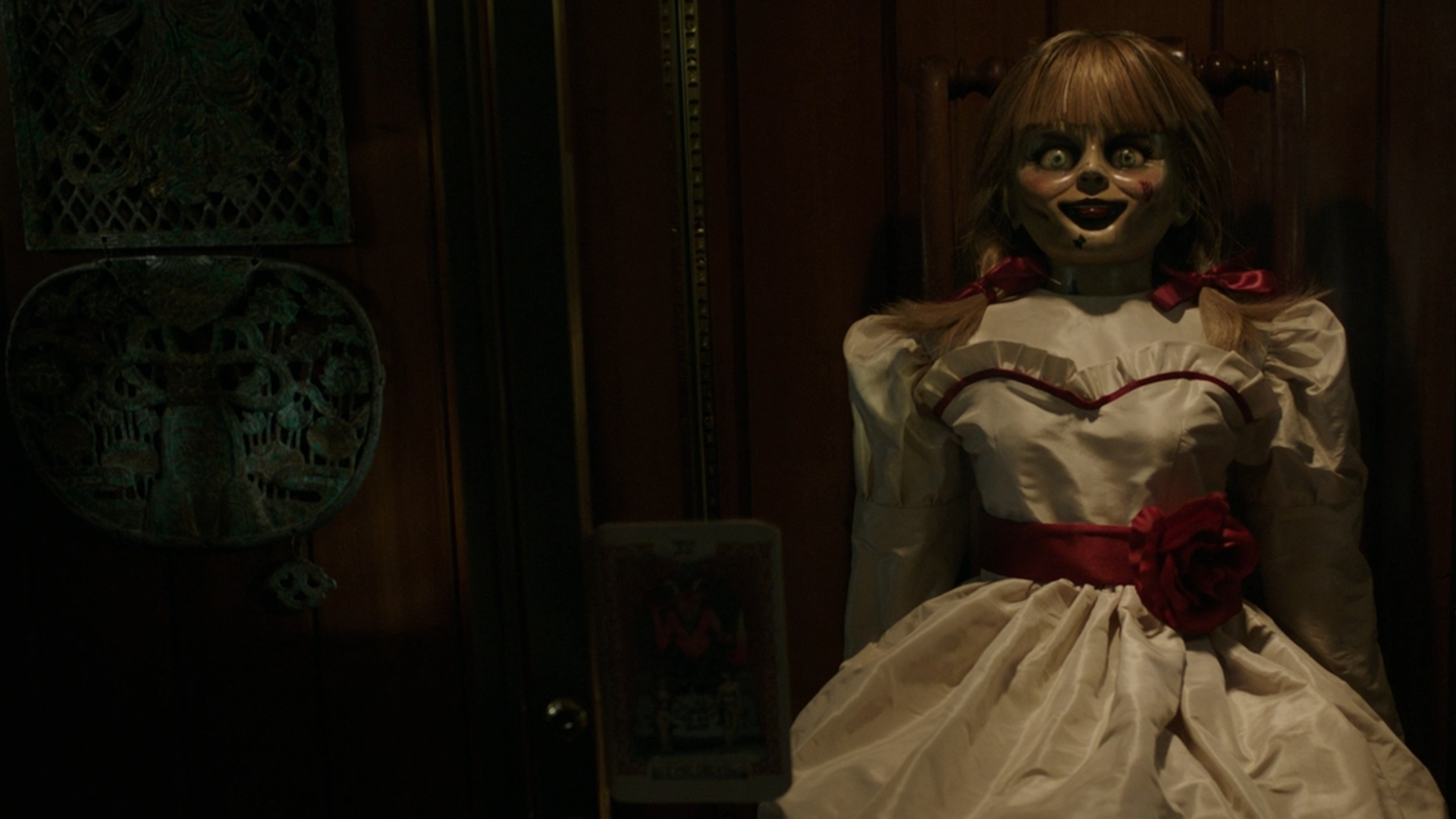 Annabelle Comes Home Poster Wallpapers