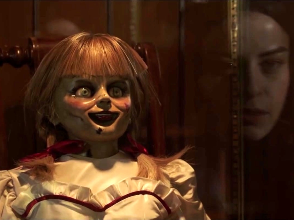 Annabelle Comes Home Poster Wallpapers