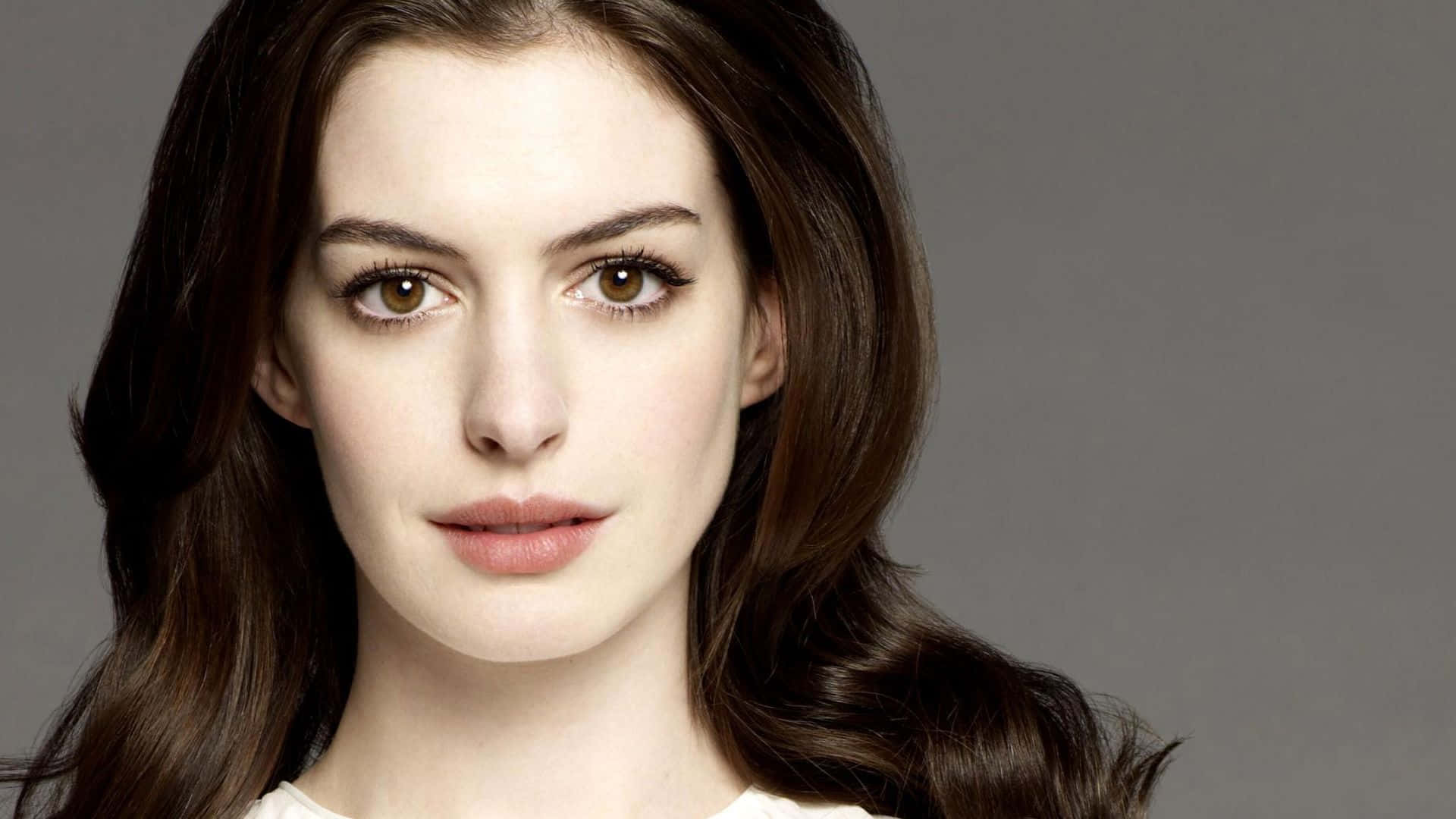 Anne Hathaway Hd Wallpapers