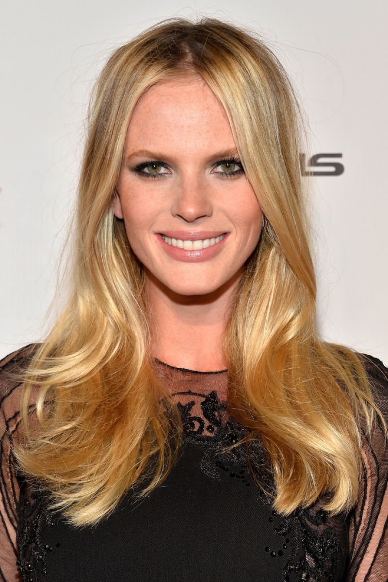Anne Vyalitsyna Wallpapers