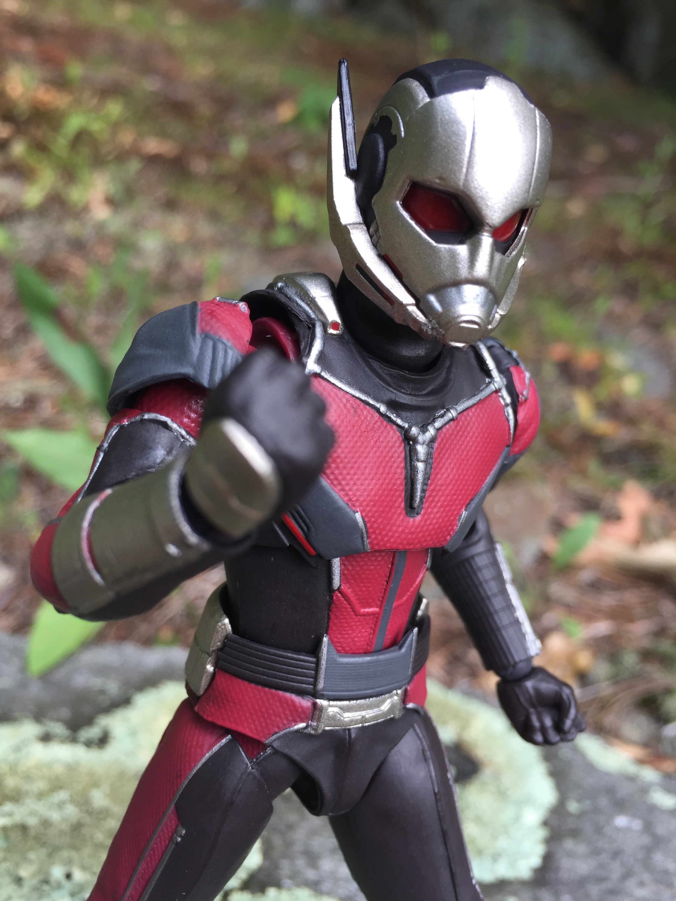 Ant-Man As Gaint-Man Artwork Wallpapers