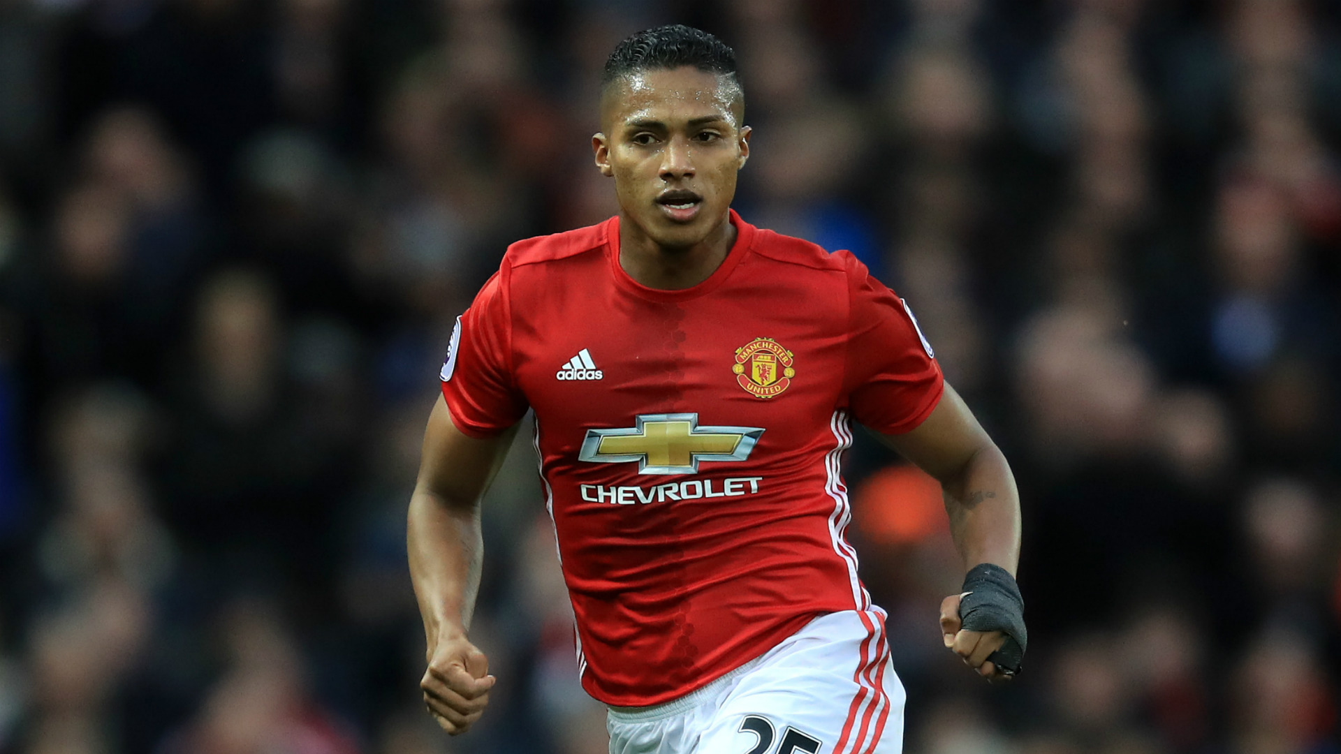 Antonio Valencia Hd Manchester United Wallpapers