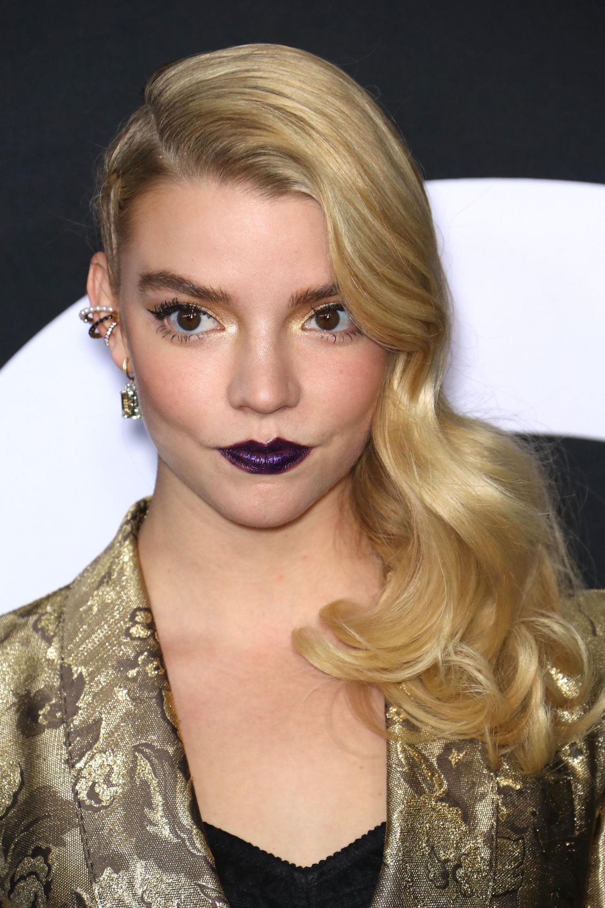 Anya Taylor-Joy 2019 Wallpapers