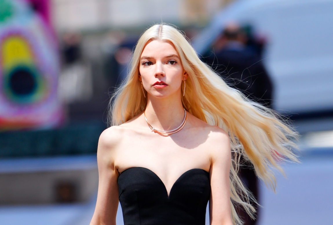 Anya Taylor-Joy Actress 2020 Wallpapers